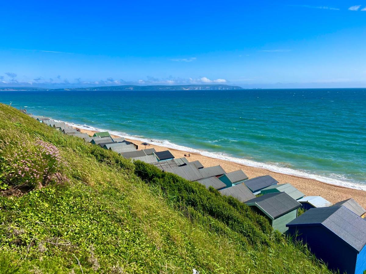Forest Beach Bashley Park Sway Eksteriør billede